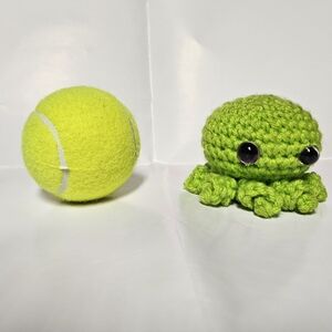 Handmade Green Octopus/ Amigurumi Crochet
